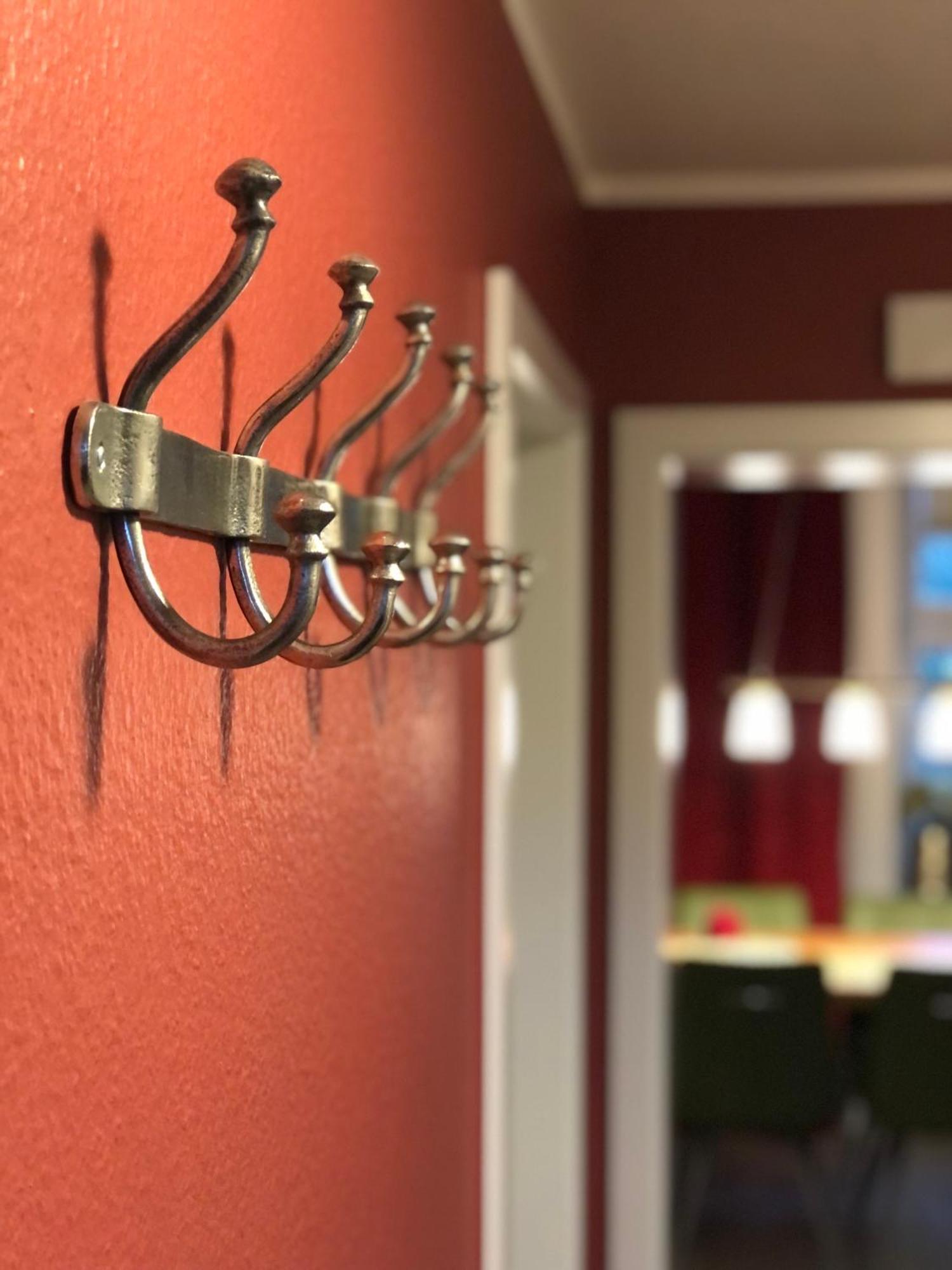 4 Wunderschoene Ferienwohnungen Im Kavaliershaus Schwerin  Zimmer foto