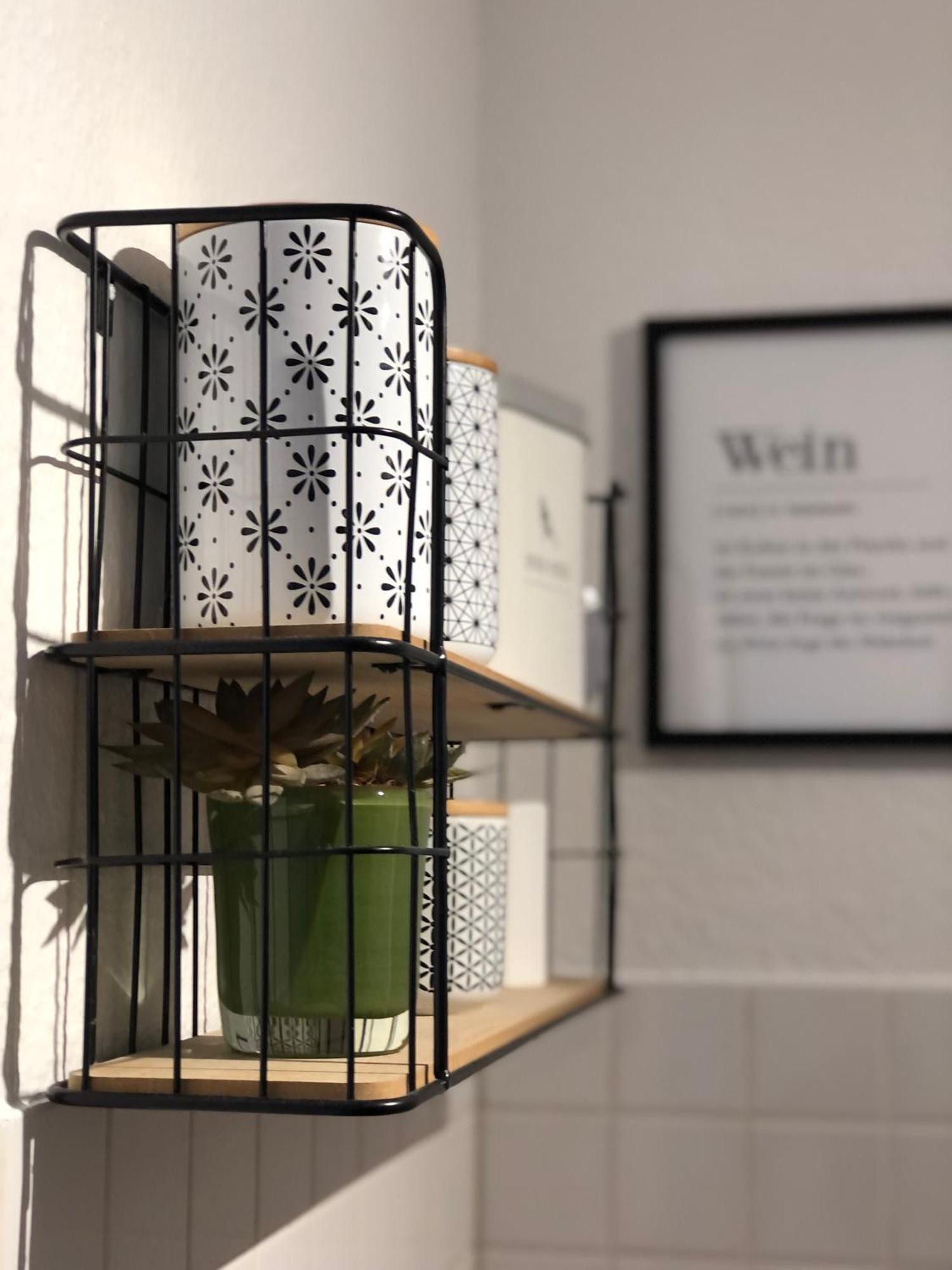 4 Wunderschoene Ferienwohnungen Im Kavaliershaus Schwerin  Zimmer foto